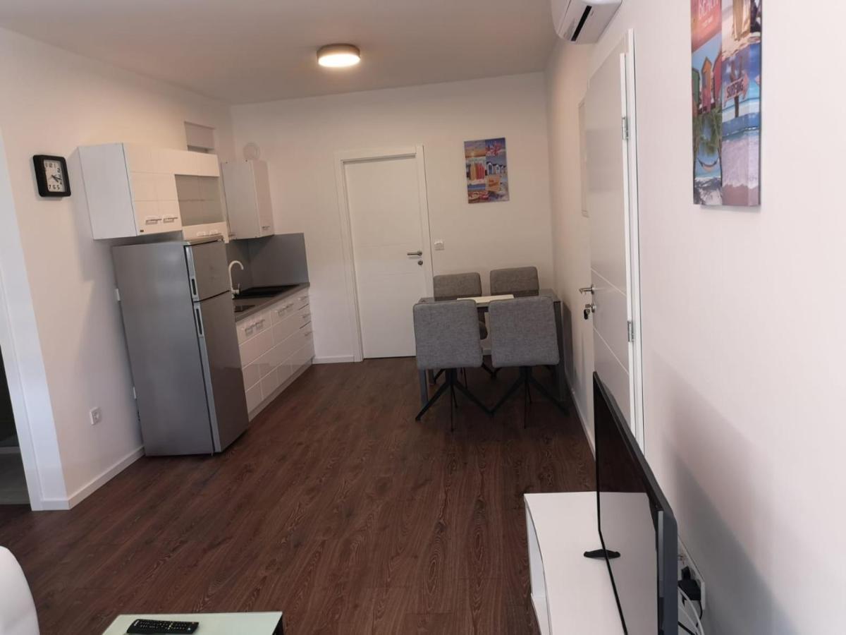 Ferienwohnung Navis Supetarska Draga Exterior foto