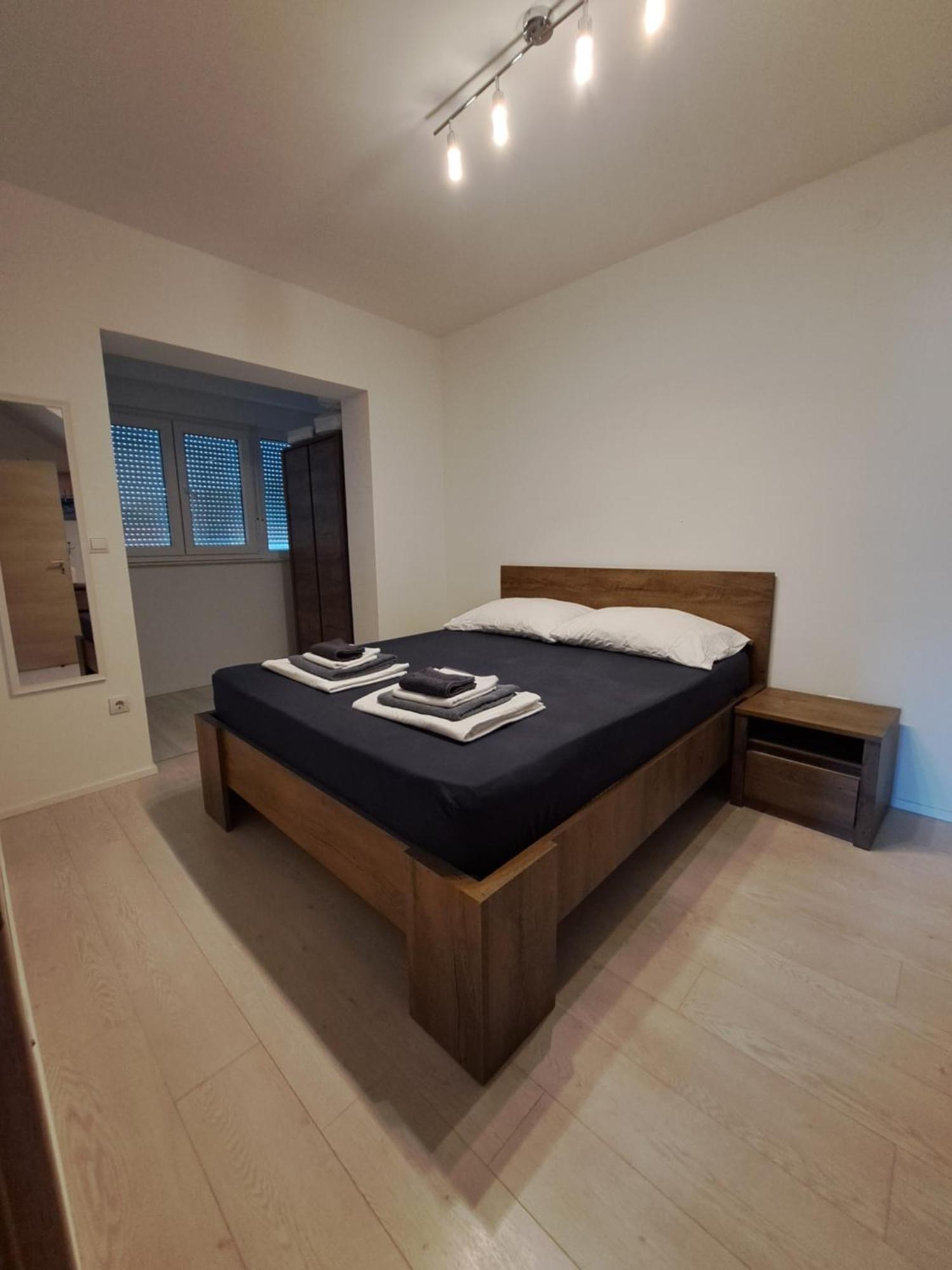 Ferienwohnung Navis Supetarska Draga Exterior foto
