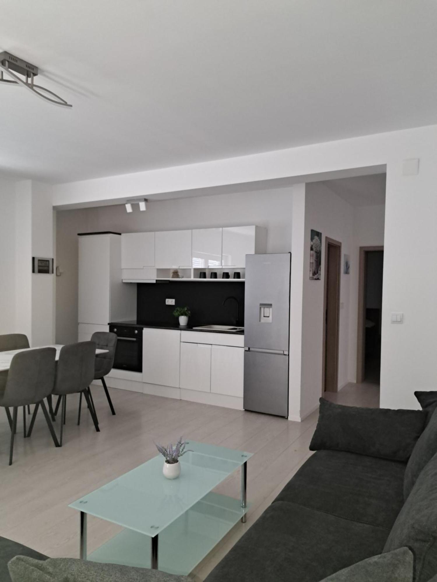 Ferienwohnung Navis Supetarska Draga Exterior foto
